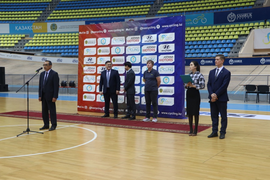 Велосипед спортынан Қазақстан Республикасы Чемпионатының салтанатты ашылуы